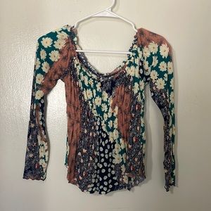 Urban Outfitters, off the shoulder long sleeve, floral, size medium